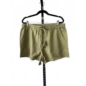 Andie Olive Green Linen Blend Shorts